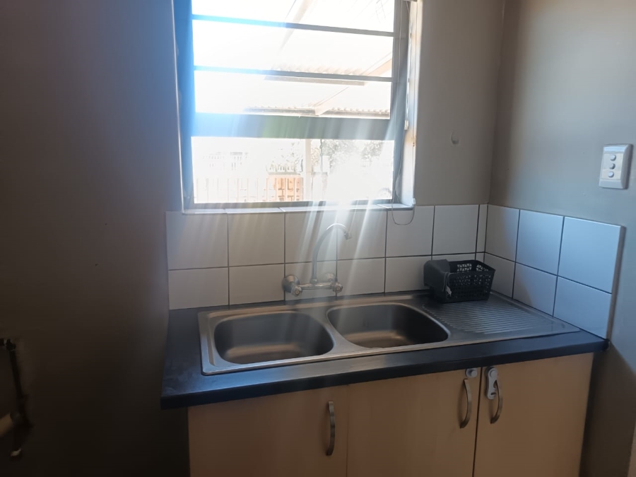 3 Bedroom Property for Sale in Riviera Northern Cape